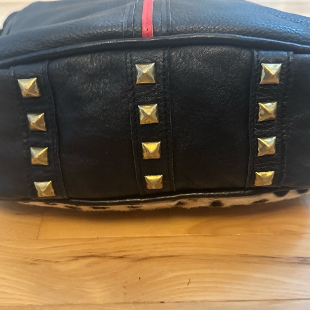 Maya Moon Design Boutique exclusive handbag…rare find. Purchased $395 - Picture 5 of 6